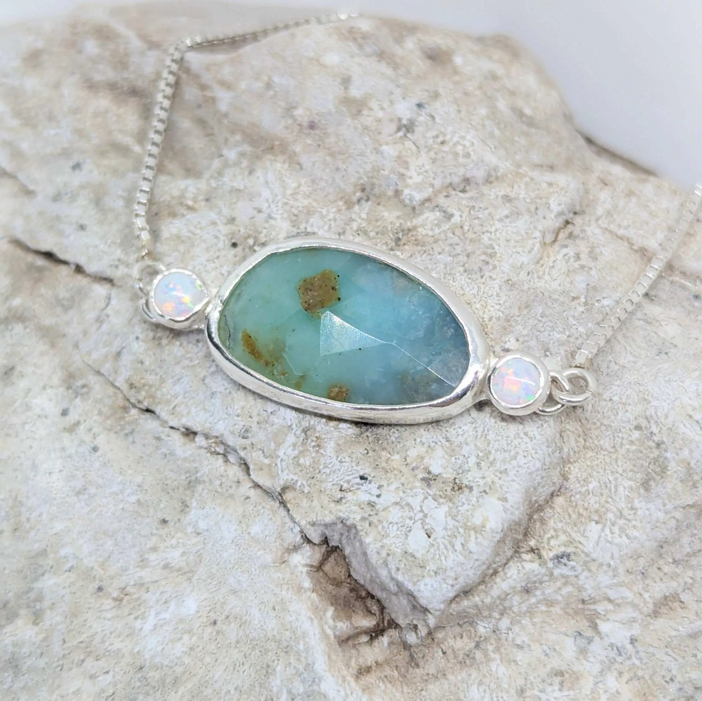 Peruvian opal & two small white opals bracelet