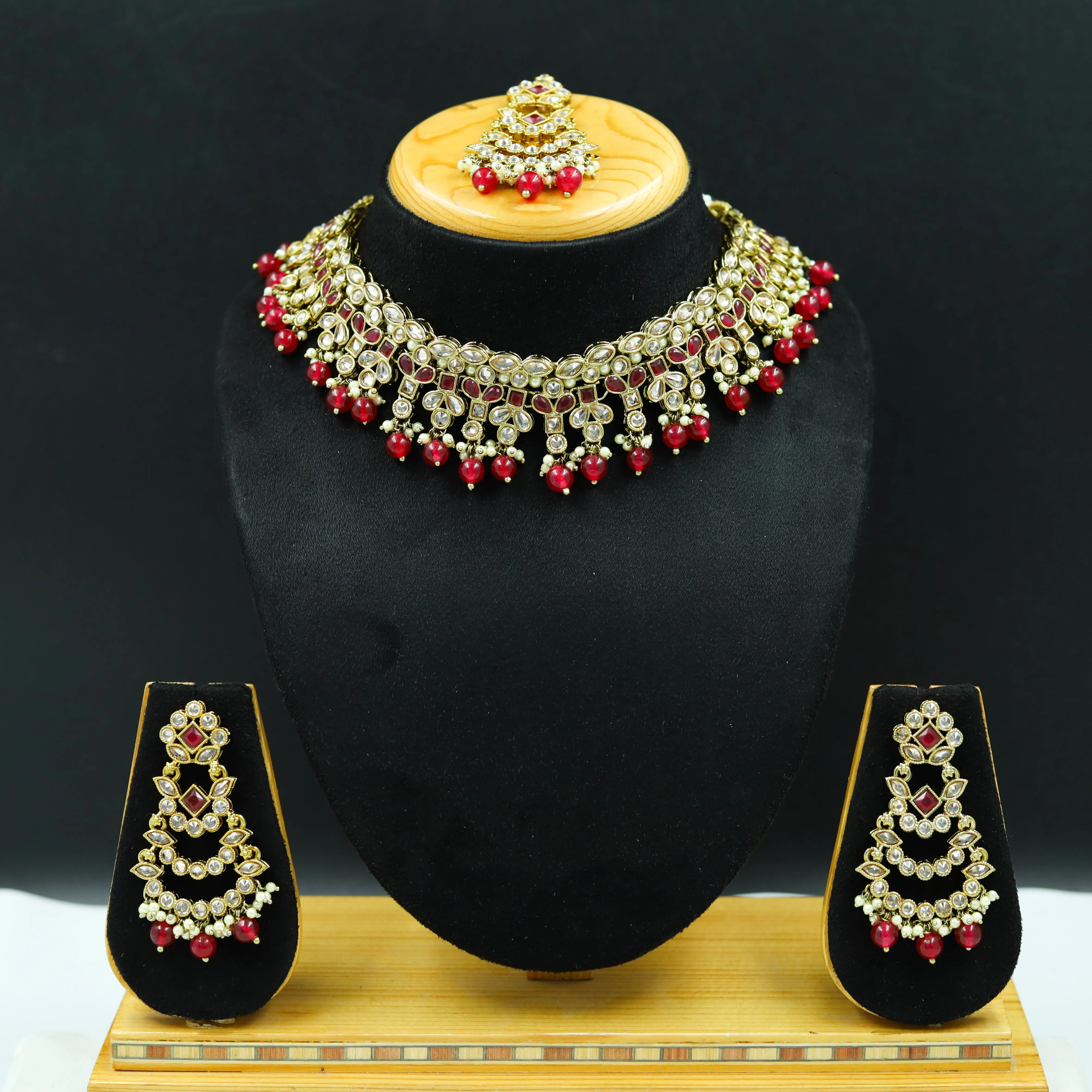 Round Neck Antique Necklace Set 7199-33