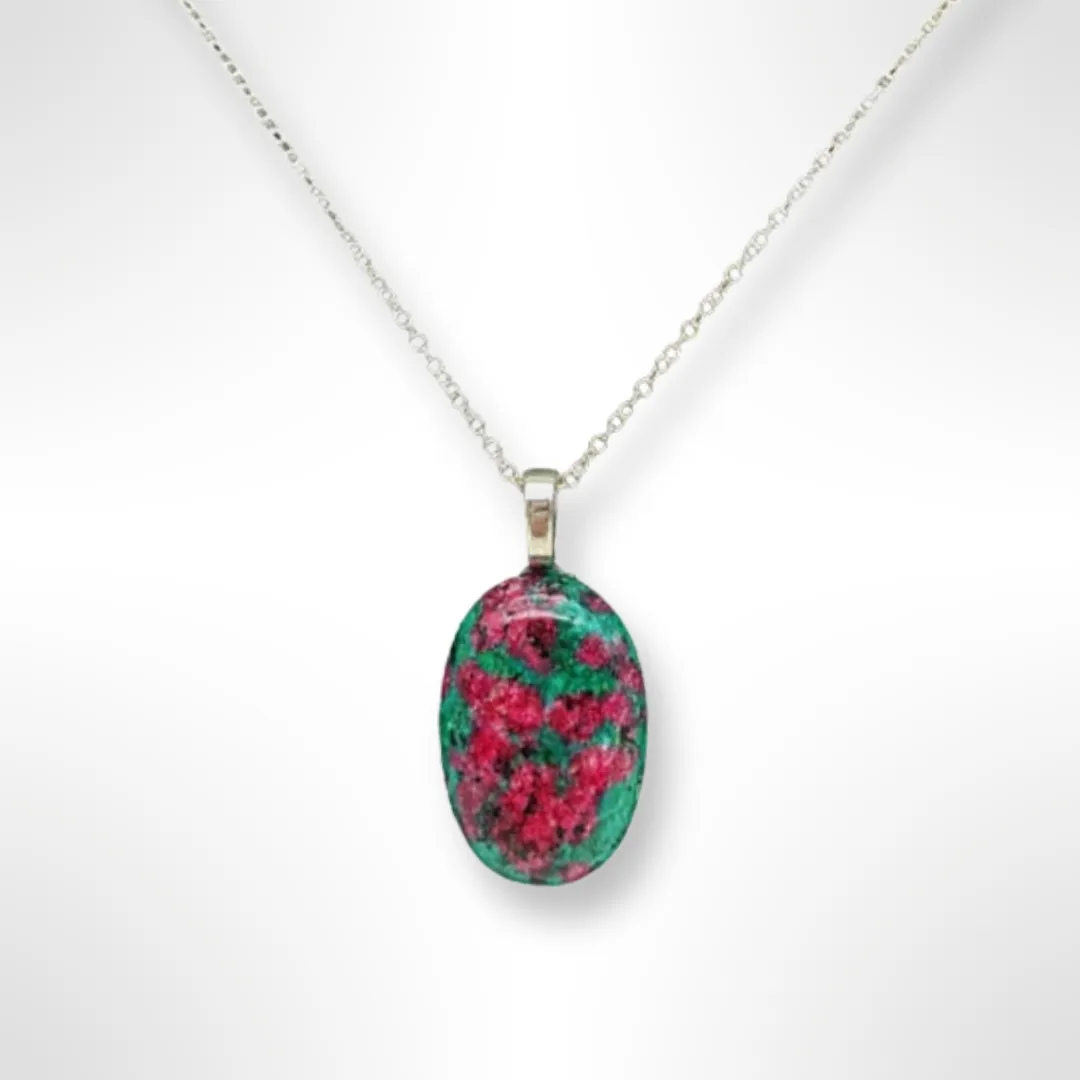 Ruby in zoisite - Necklace