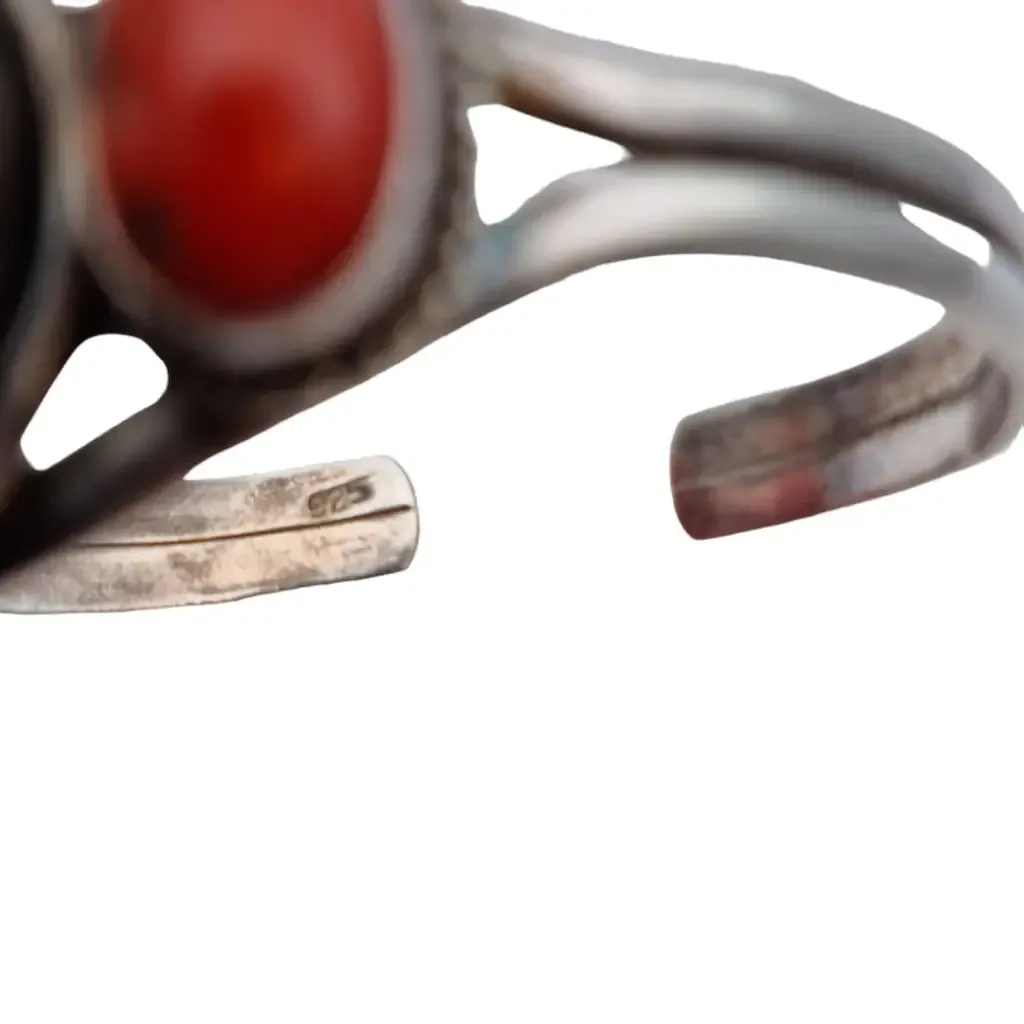 Silver bracelet with coral and onyx, 80s boho bracelet, red and black retro jewelry.
