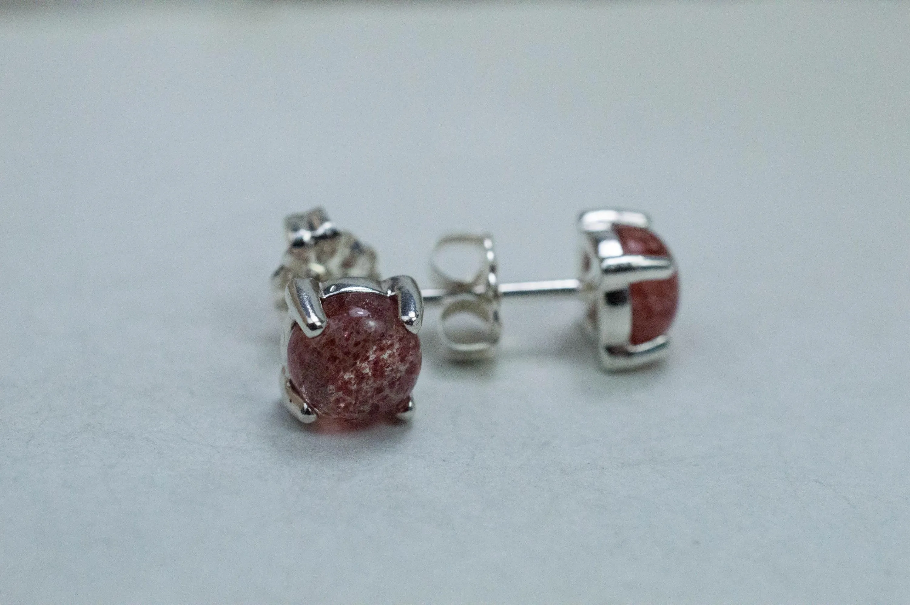 Strawberry Quartz Earrings; Genuine Untreated Quartz; 1.725cts